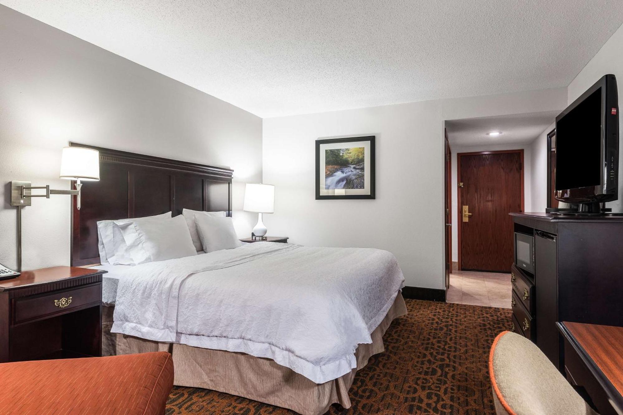 Hampton Inn Parkersburg/Mineral Wells Exterior foto